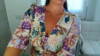 DiNicchia_ webcam model stream image