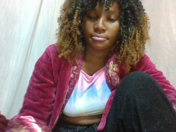 NoeLah webcam model stream image
