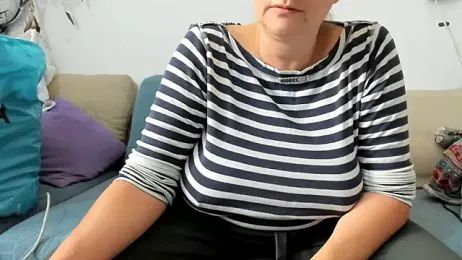 IsraeliMilf webcam model stream image