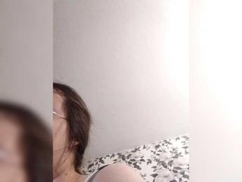 vikaaca webcam model stream image