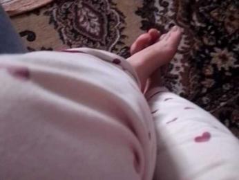 vikaaca webcam model stream image