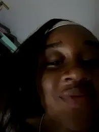 EscorpiLeoncita webcam model stream image