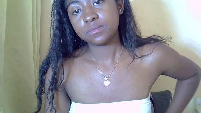 Karinah_7 webcam model stream image