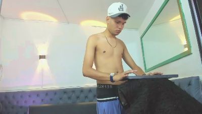 Stevengreen_ webcam model stream image