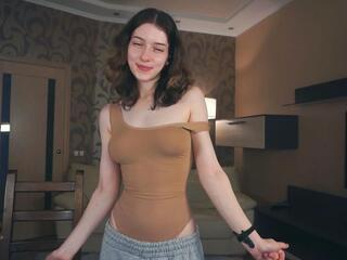 Elene Bate webcam model stream image