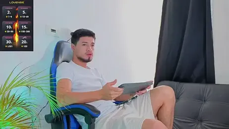 EdwardRoss_ webcam model stream image