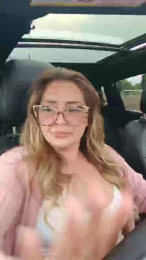 Littlemisstris webcam model stream image