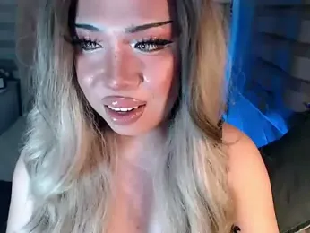 RebecaNextToYou webcam stripchat model stream image