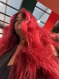 Lia-Moon77 webcam model stream image