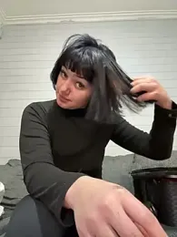 Abrildqquino webcam stripchat model stream image
