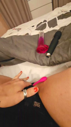 koxinelle32 webcam model stream image