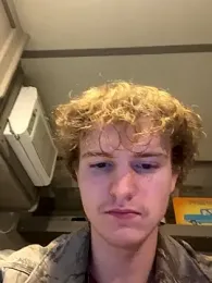 GravyTrain42 webcam model stream image