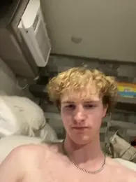 GravyTrain42 webcam model stream image