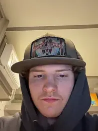 GravyTrain42 webcam model stream image