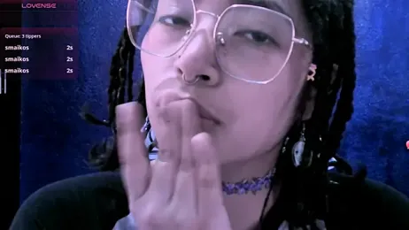 NinaYellow webcam model stream image