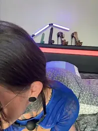 BrownieyQueen webcam model stream image