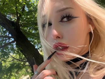 BrittBlakeman webcam model stream image