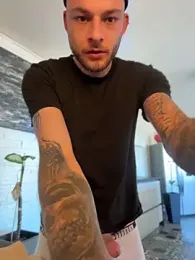 inkeddenis webcam model stream image