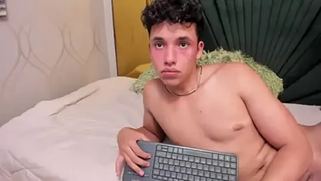 wildboy22_ webcam stripchat model stream image