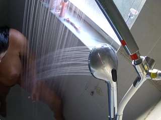 voyeurcam-charleys-bathroom webcam model stream image