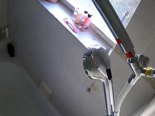 voyeurcam-charleys-bathroom webcam model stream image