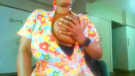 Charlie-Crawford webcam model stream image