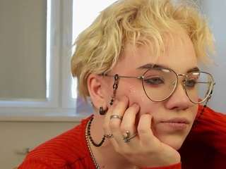 erlineheemstra webcam camsoda model stream image