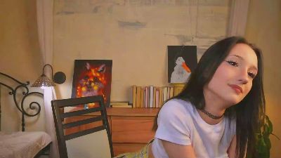 HildCornett webcam model stream image