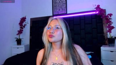 Aliiceyong webcam model stream image