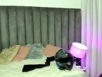alicia_chris webcam model stream image