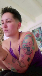 TuttiFrutty35 webcam model stream image