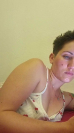 TuttiFrutty35 webcam model stream image