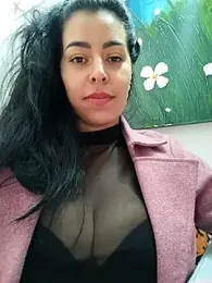 Luianna webcam model stream image