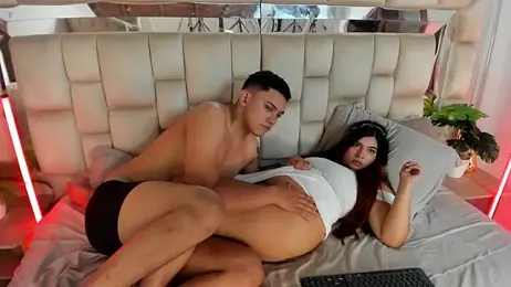 HotVoltage webcam model stream image