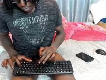 netfux_and_chill webcam model stream image