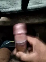 cumshotboy01 webcam model stream image