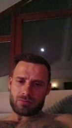 Mikeeeel webcam model stream image