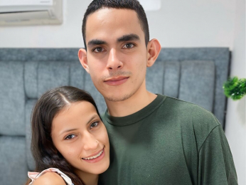 LirioAndCarlos webcam model stream image