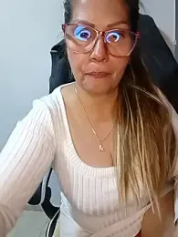 Tata-07 webcam stripchat model stream image