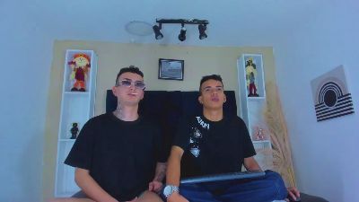 MaxiAndDamian webcam model stream image