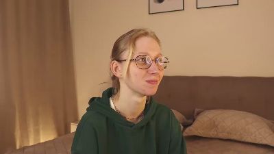 RossieKletschka webcam model stream image