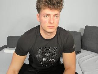 Loris Garcia webcam model stream image