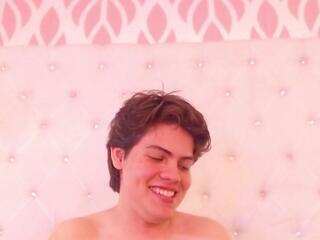 Leonel Stark webcam model stream image
