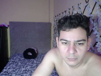 ANDREAHOTCOUPLE69 webcam model stream image