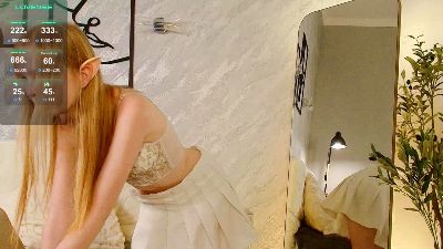 LiandraNelson webcam model stream image