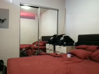 zuko_zen69 webcam model stream image
