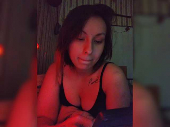 Vlas2ya1 webcam model stream image