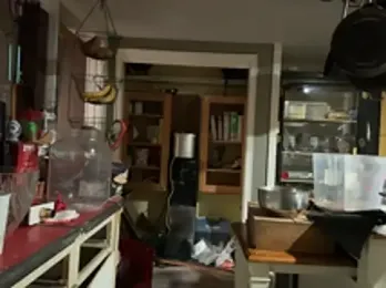 trash4cash webcam model stream image