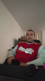 Skitthot webcam model stream image