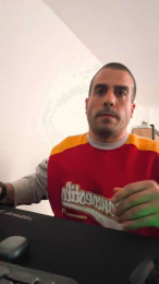 Skitthot webcam model stream image